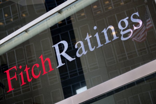 <p>Fitch mantiene la clasificación crediticia de Codelco, pero advierte "necesidad de apoyo del Gobierno"</p>