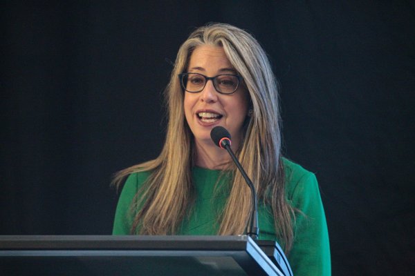 Embajadora de EEUU por Visa Waiver: “No espero ningún anuncio inminente mientras Chile siga cumpliendo los objetivos que hemos acordado”