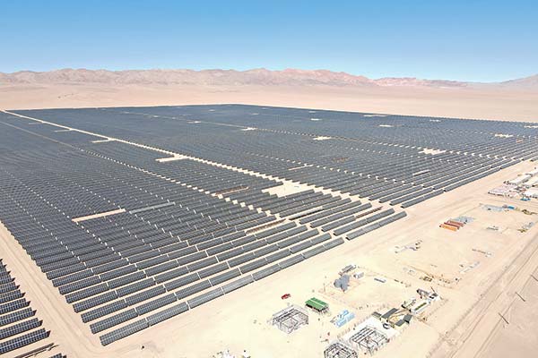 <p>Enel busca socio para 4 plantas solares</p>