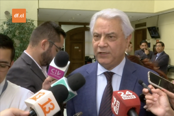 <p>Ahora en DF | Jaime Naranjo renuncia al PS: "Este es un grito de desesperación, no podemos seguir por este camino”</p>