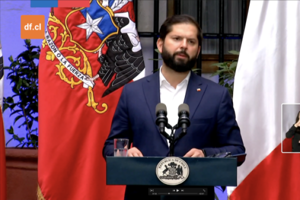 <p>Ahora en DF | Boric valora visita de Macron y fortalece relación comercial con Francia: “Chile seguirá siendo un entorno propicio para la inversión extranjera”</p>