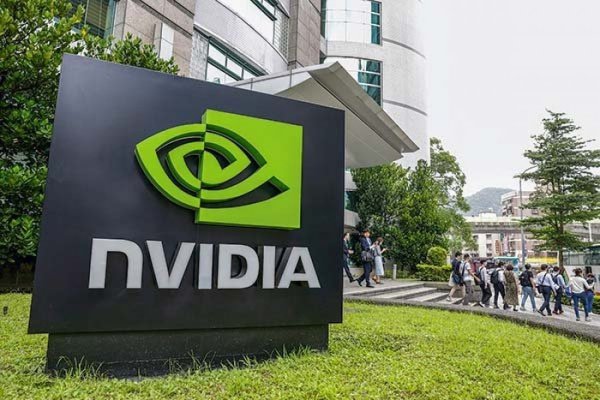 <p>Nvidia casi duplica ingresos, pero el crecimiento se desacelera</p>