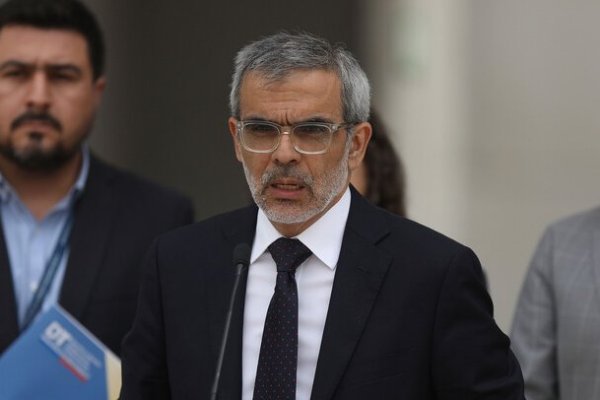 <p>Cordero acepta renuncia de la jefa de la División Jurídica del Ministerio de Interior</p>