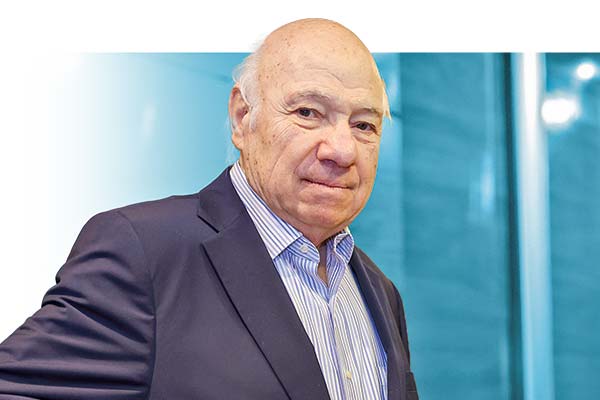 Vittorio Corbo: “Con este escenario externo, el BC tiene que ser más prudente con respecto a las bajas de tasas hacia adelante"