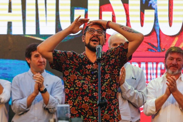 <p>Francisco Orrego al conceder su derrota en la contienda por la RM: "Hicimos una campaña tremenda"</p>