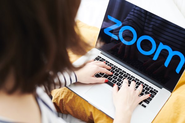 Zoom ajusta su nombre para actualizar su alcance y reflejar ofertas en IA