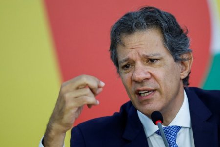 El real brasileño toca mínimo histórico tras anuncio de paquete fiscal e impuesto a los súper ricos por parte del Gobierno de Lula