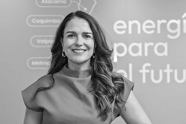 <p>CAROLA VENEGAS, GERENTA DE SOSTENIBILIDAD Y ASUNTOS PÚBLICOS CONEXIÓN KIMAL-LO AGUIRRE. Foto: Manuel Urzua</p>