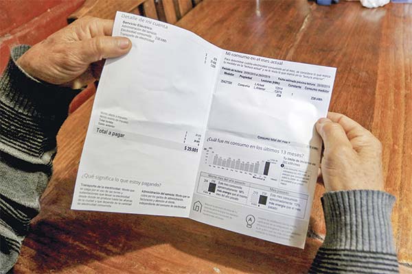 <p>Subsidio eléctrico: Gobierno reafirma ofensiva en ayuda a las PYME y afina fórmula para acotar compensaciones por cortes de luz</p>