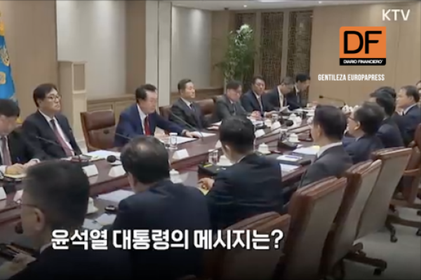 <p>Ahora en DF | Parlamento de Corea del Sur pide el levantamiento de la ley marcial decretada por el presidente</p>
