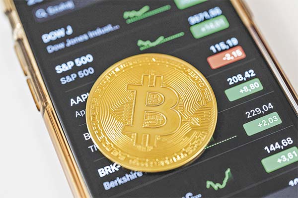 Bitcoin supera los US$ 100.000 tras designación de Paul Atkins como líder de la SEC en Estados Unidos