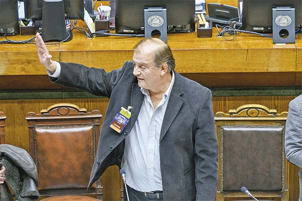 <p>Francisco Vidal, presidente del directorio de TVN. Foto: Agencia UNO</p>