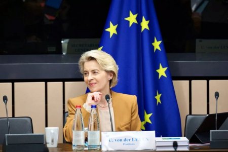 La jefa de la UE llega a Uruguay para sellar acuerdo con Mercosur en medio del enojo de Francia