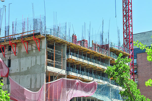 Tasas de descuento de sector inmobiliario suman dos trimestres a la baja y anticipan recuperación del rubro