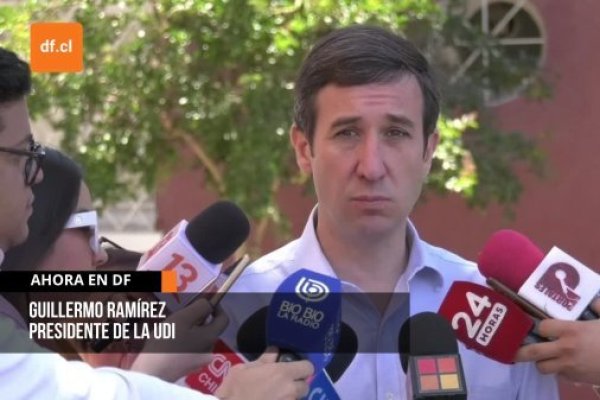 <p>Ahora en DF | UDI apoya idea de reducir ministerios: "Es un debate necesario que permitiría disminuir gastos"</p>