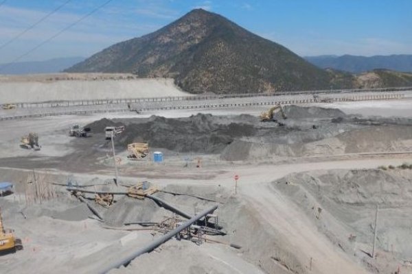 SMA inicia procedimiento sancionatorio contra mina de Anglo American: arriesga multa por más de $ 12 mil millones