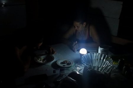 Colombia recibirá casi US$ 100 millones por venta de energía a Ecuador en diciembre