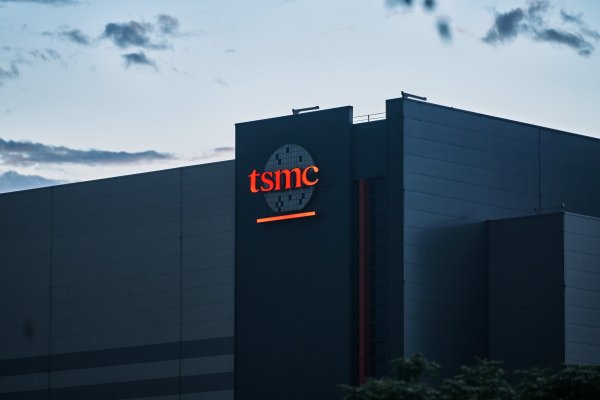 Los ingresos de TSMC se disparan un 34% en noviembre ante la demanda de inteligencia artificial