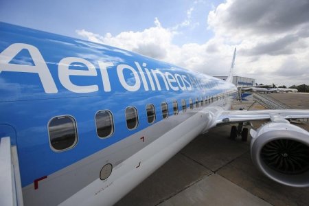 Gobierno de Argentina no vería con malos ojos transferir Aerolíneas Argentinas a la provincia de Buenos Aires