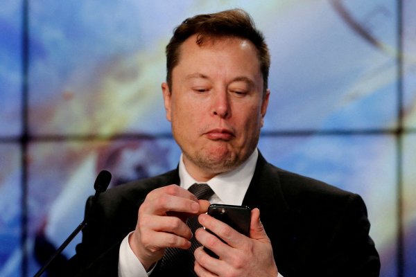 <p>Elon Musk hace historia como la primera persona en lograr un patrimonio neto de US$ 400.000 millones</p>