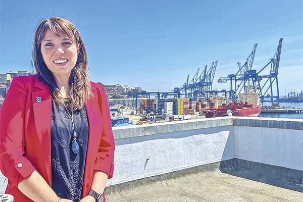 <p>Alejandra Arriaza, directora nacional de Aduanas y el fin de exención a mercancías: “Las importaciones van a pagar IVA como cualquier compra. Es más justo”</p>