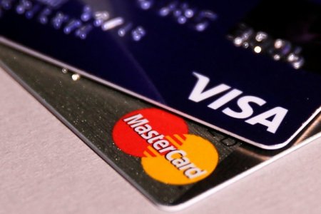 Congreso de Perú elimina comisiones por transferencias interbancarias y pagos con tarjeta de crédito