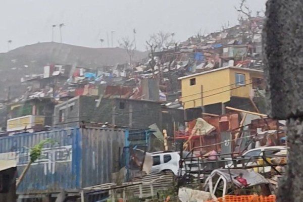 Advierten que ciclón en achipiélago francés de Mayotte podría haber dejado varios miles de fallecidos