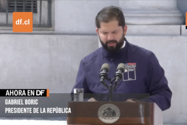 <p>Ahora en DF | Boric señala que nueva cédula de identidad y pasaporte cumplen requisitos para mantener a Chile en el programa Visa Waiver</p>