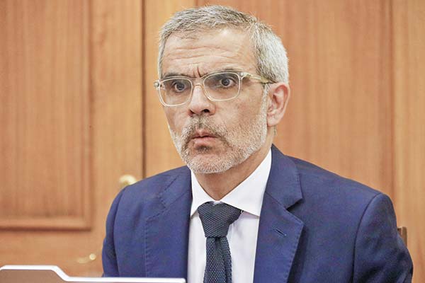 Cordero va con cifras al Congreso para defender eventual regularización de migrantes