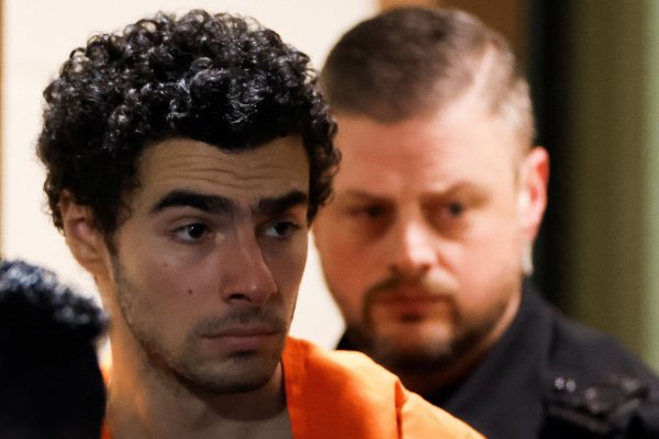 <p>Luigi Mangione es acusado de homicidio en primer grado por el asesinato de CEO de UnitedHealthcare</p>
