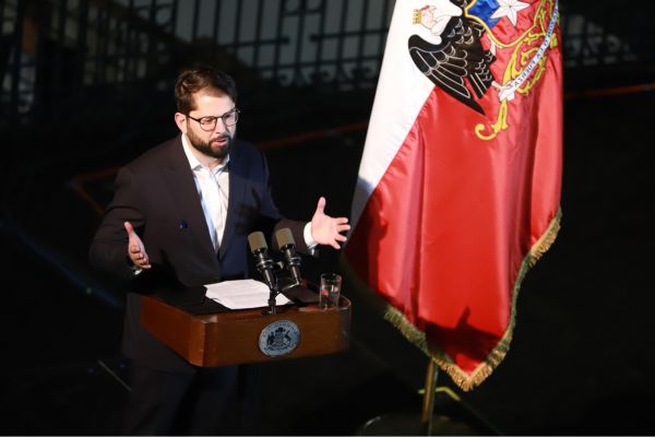 Boric pide “humildad” a Milei y señala que “no me voy a referir con insultos al Presidente de Argentina como él está acostumbrado a hacerlo”