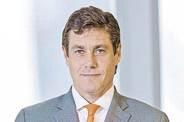 Remezón en LarrainVial: Manuel Bulnes deja cargo de director ejecutivo para enfocarse en defensa judicial