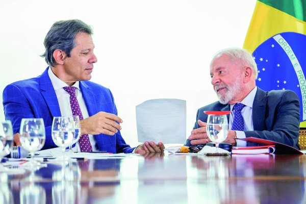 Primer Click de la semana: Las miradas en Brasil
