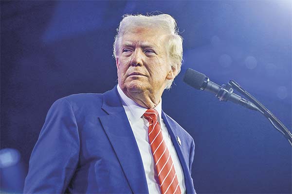 Equipo de transición de Trump planea la retirada inmediata de Estados Unidos de la OMS