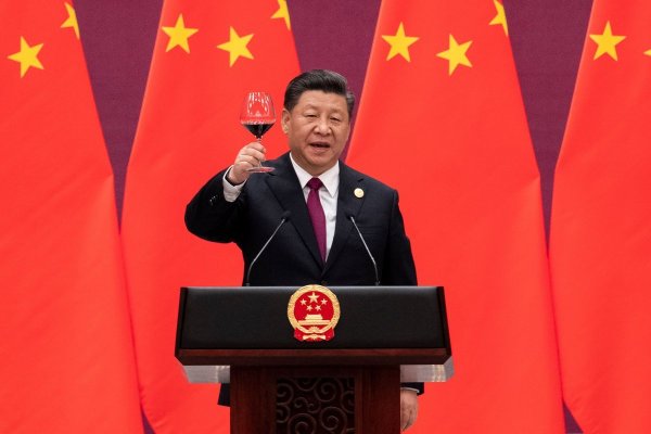 Presidente de China afirma que el país enfrenta tareas “arduas” de reforma y estabilidad para 2025