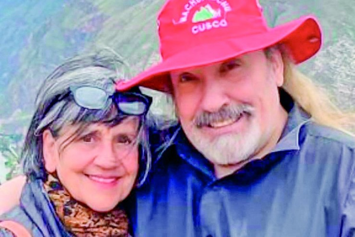 <p>Por enfermedad, Miguel “Negro” Piñera se muda al edificio de su hermana Magdalena</p>