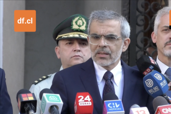 <p>Ahora en DF | Gobierno firma protocolo para agilizar expulsiones administrativas de migrantes</p>