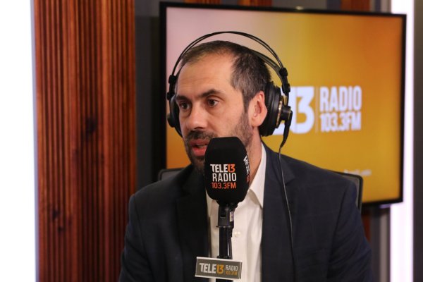 <p>@Tele13_Radio</p>