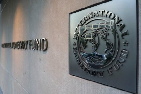 FMI revisará en enero préstamo de US$ 44.000 millones a Argentina con miras a un nuevo acuerdo