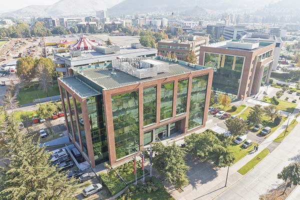 Nuevo parque científico tecnológico de Universidad San Sebastián buscará fomentar la biomedicina y la IA en 2025