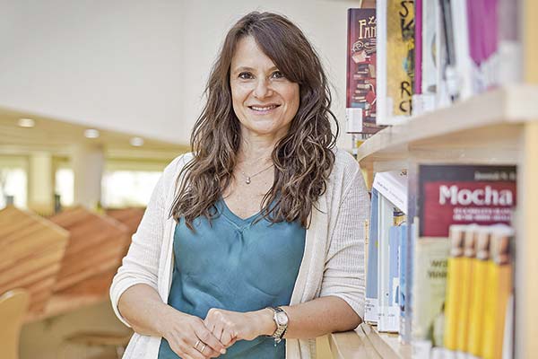 <p>La directora de la Escuela de Gobierno de la Pontificia Universidad Católica, Andrea Repetto.</p>