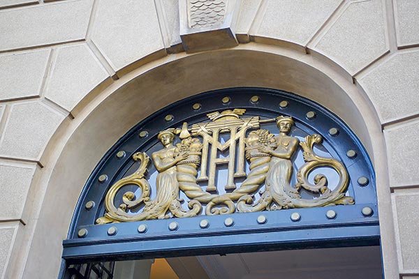 <p>En medio de debate por metas presupuestarias, el Consejo Fiscal entrega seis recomendaciones a Hacienda para afinar las proyecciones de ingresos del Gobierno</p>