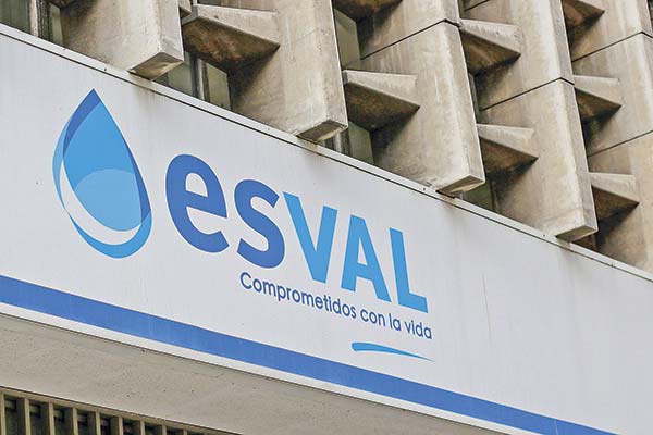 Cuentas del agua: Comisión de Expertos entra en escena para zanjar discrepancias entre Esval y el regulador