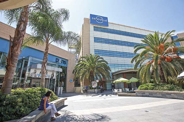 <p>Cencosud se deslista del mercado brasileño y desecha su apertura a bolsa en ese país</p>