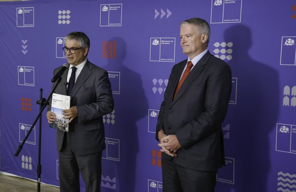 Reforzar potencial de crecimiento, elevar inversión y modificar impuestos: la foto de la OCDE para Chile