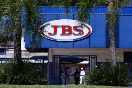 Cárnica brasileña JBS dice que su compromiso de emisiones netas cero "nunca fue una promesa"