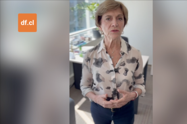 <p>Ahora en DF | Matthei por pensiones: “Alcanzar acuerdos es difícil y valoro el esfuerzo de los que han estado negociando"</p>