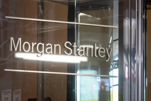 <p>Morgan Stanley y BofA reportan sólidas ganancias trimestrales gracias a mayores ingresos en negocios de trading y préstamos</p>