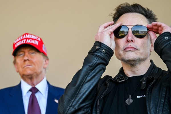 <p>Elon Musk se queja de la prohibición de X en China mientras Donald Trump promete levantar restricción de TikTok en EEUU</p>
