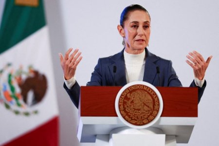 Sheinbaum pide "calma" y "cabeza fría" ante arremetida arancelaria de Trump